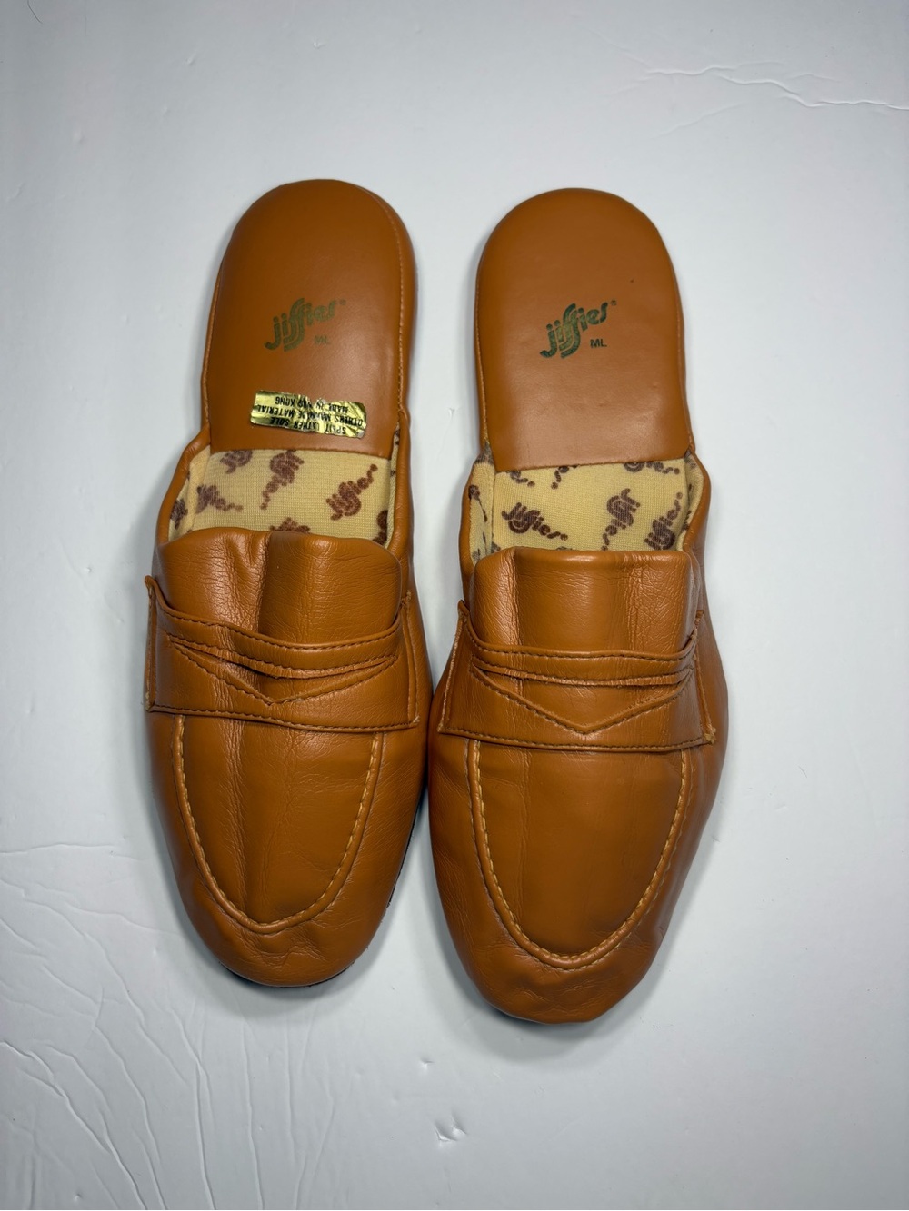 Jiffies Vintage Men’s Travel Slippers With Case